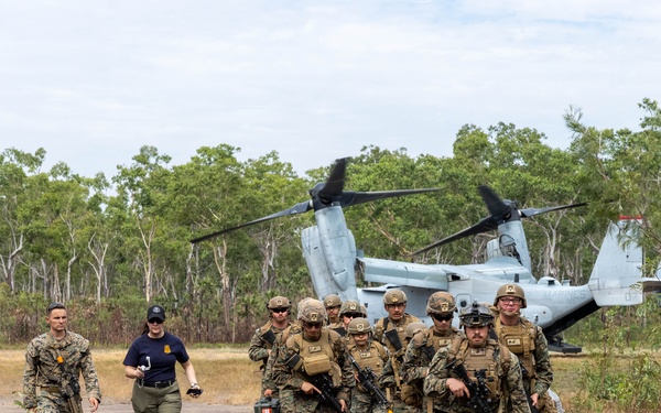 U.S. Marines, Sailors with MRF-D 25.3 conduct integration check