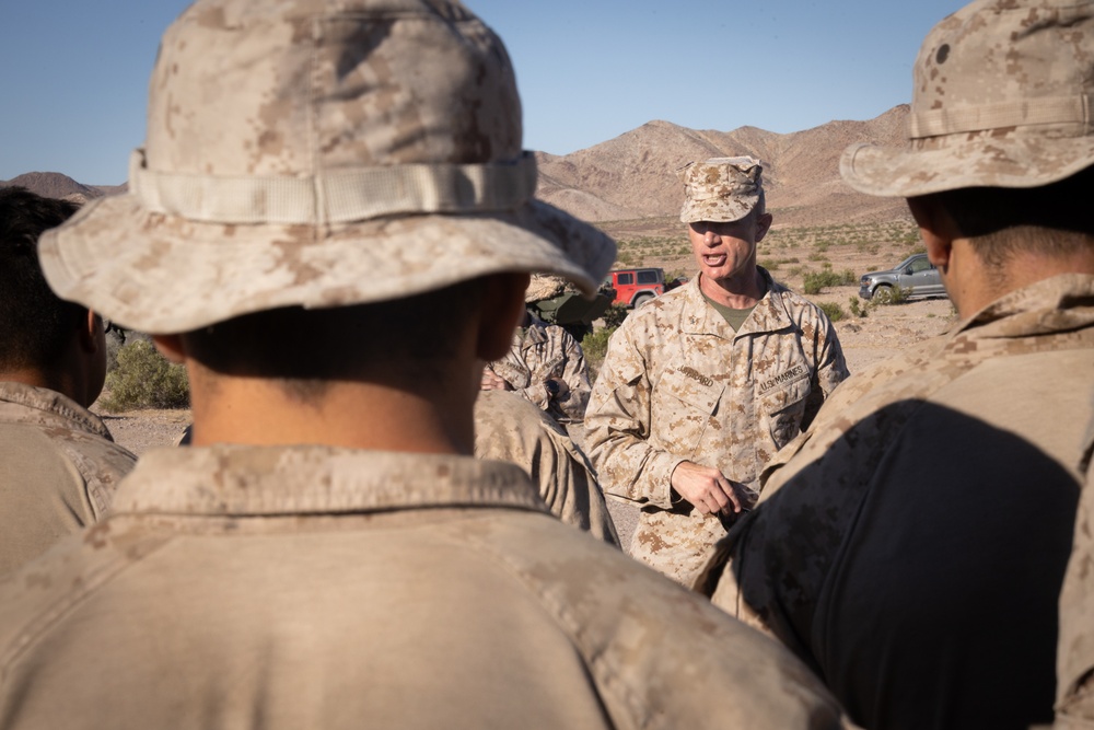 4th Marine Division Commanding General Visits Marines at ITX 3-25
