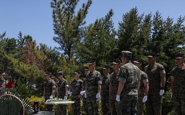 Activated Reserve Marines Participate in Commemoration ceremony with ROK Marines