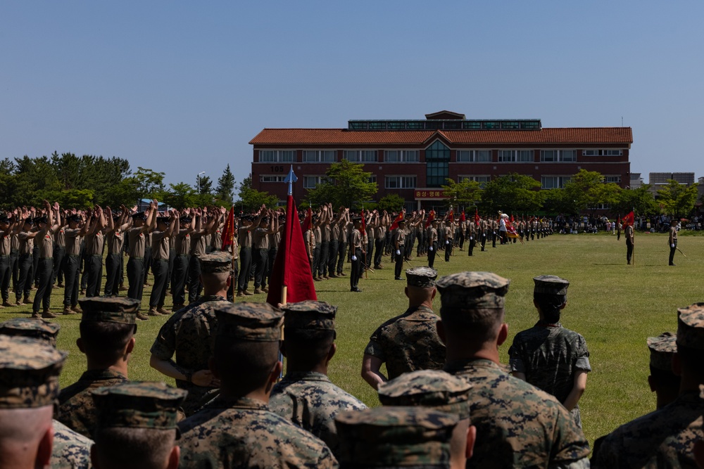 Activated Reserve Marines attend ROK Marines recruit graduation during Korea Viper 25.4