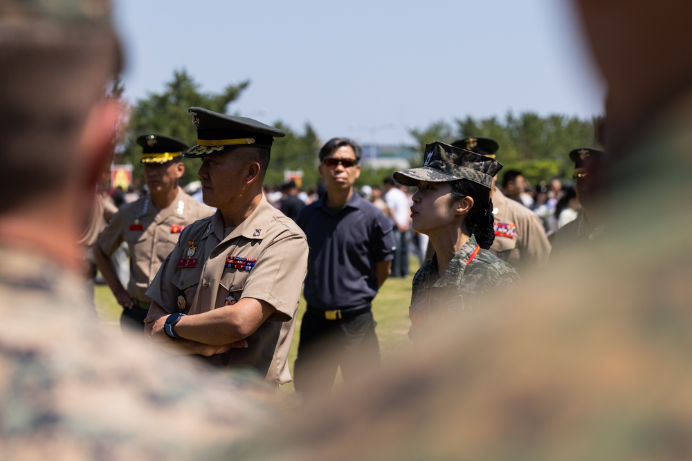 Activated Reserve Marines attend ROK Marines recruit graduation during Korea Viper 25.4