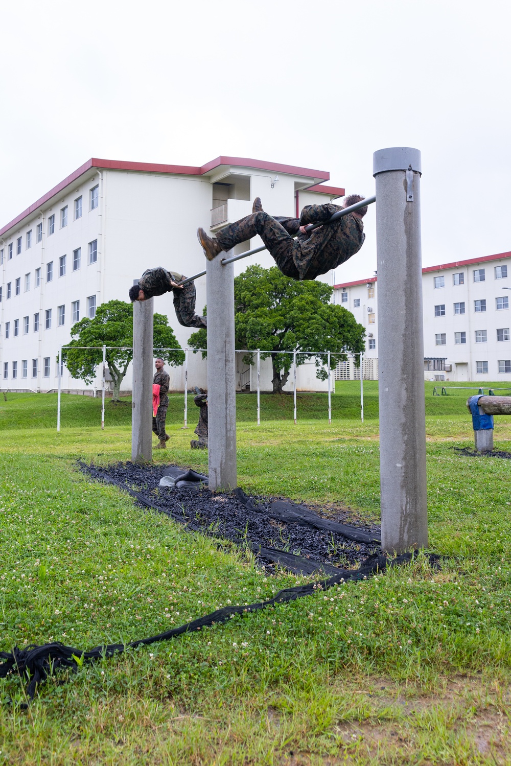 III MIG | Commstrat Marines Conduct O-Course