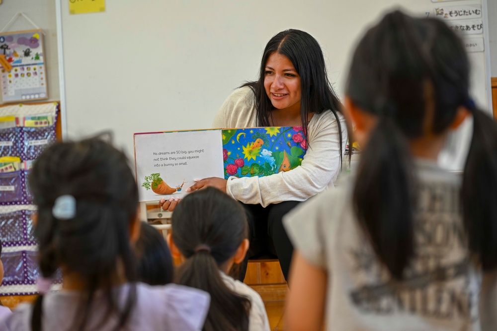 CFAO Sailors share storytime with children