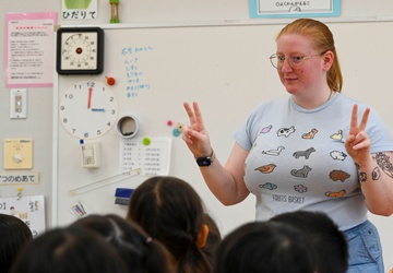 CFAO Sailors share storytime with children