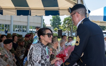 Maj. Gen. Dave Womack relinquishes command of U.S. Army Japan to Brig. Gen. James Dooghan, as Gen
