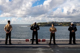 USS America (LHA 6) Arrives in Sydney, Australia