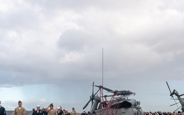 USS America (LHA 6) Arrives in Sydney, Australia