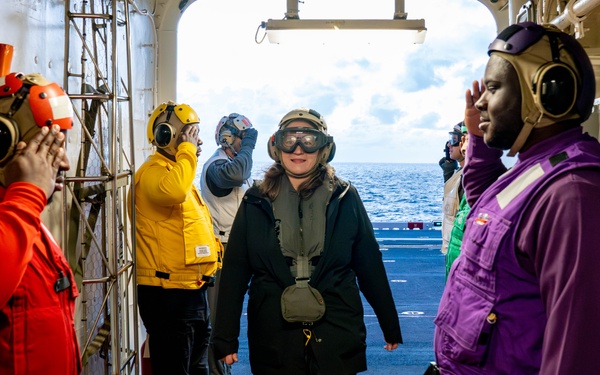 USS America (LHA 6) Arrives in Sydney, Australia