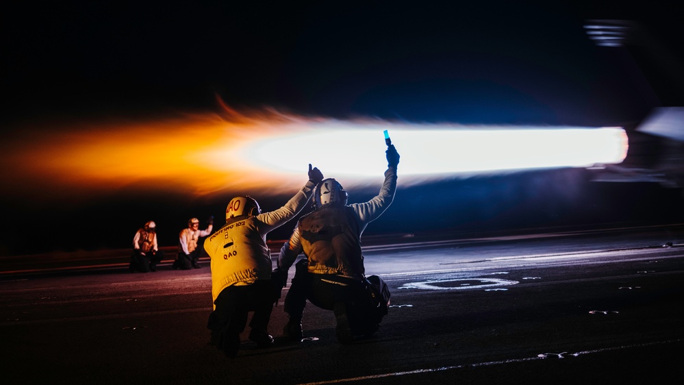 George Washington Conducts Flight Operations