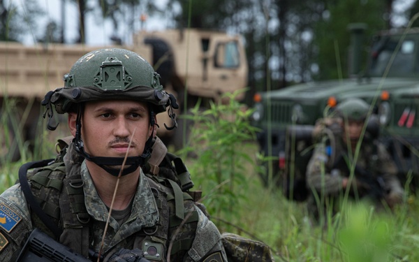 Kosovo soldier pulls security at JRTC