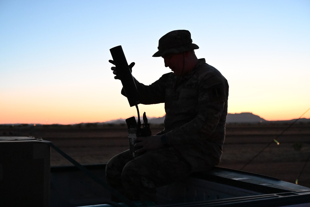 Soldiers Experiment with Technology at Arcane Thunder