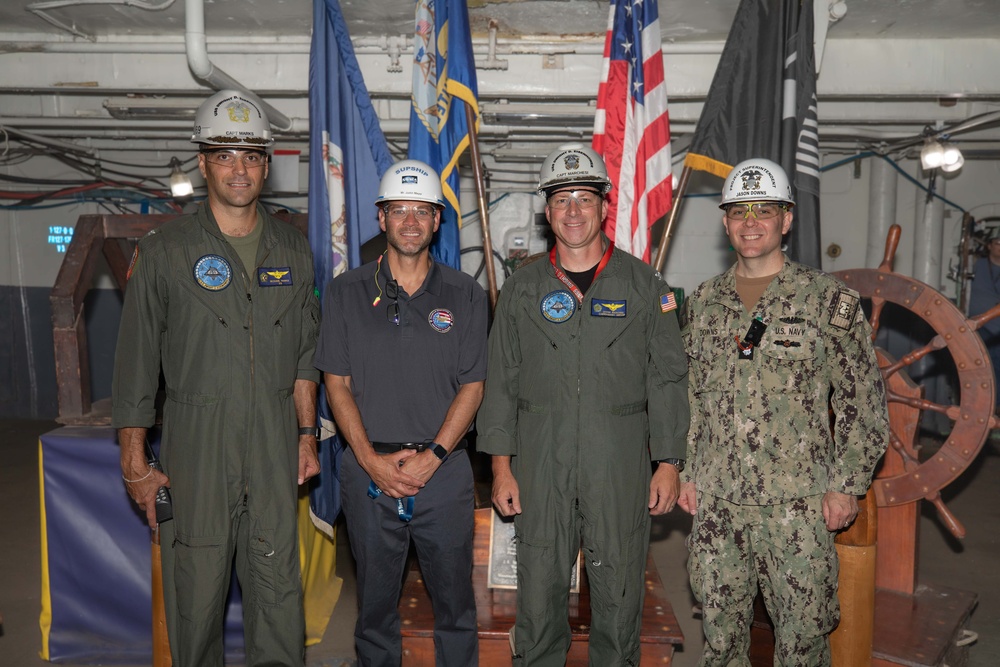 Ike Conducts Planned Incremental Availability maintenance period