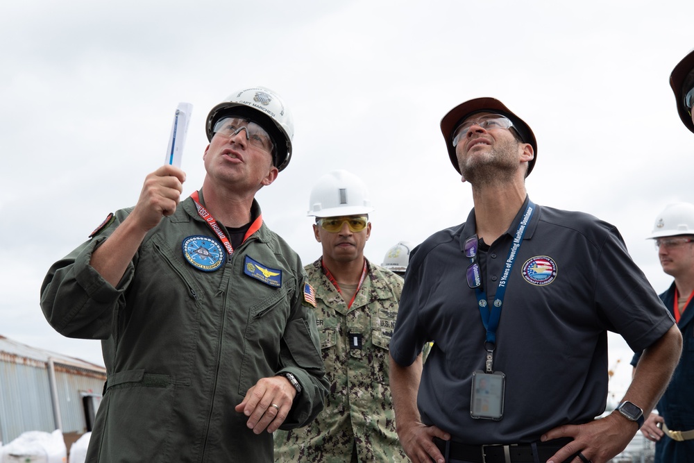 Ike Conducts Planned Incremental Availability maintenance period