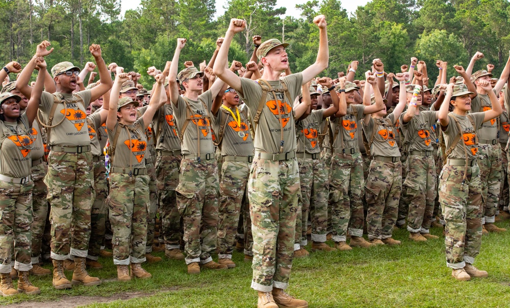 South Carolina Army National Guard deputy adjutant general addresses JROTC cadets