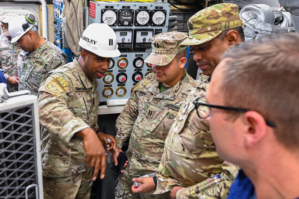 SENAN tours USCG Cutters in Panama
