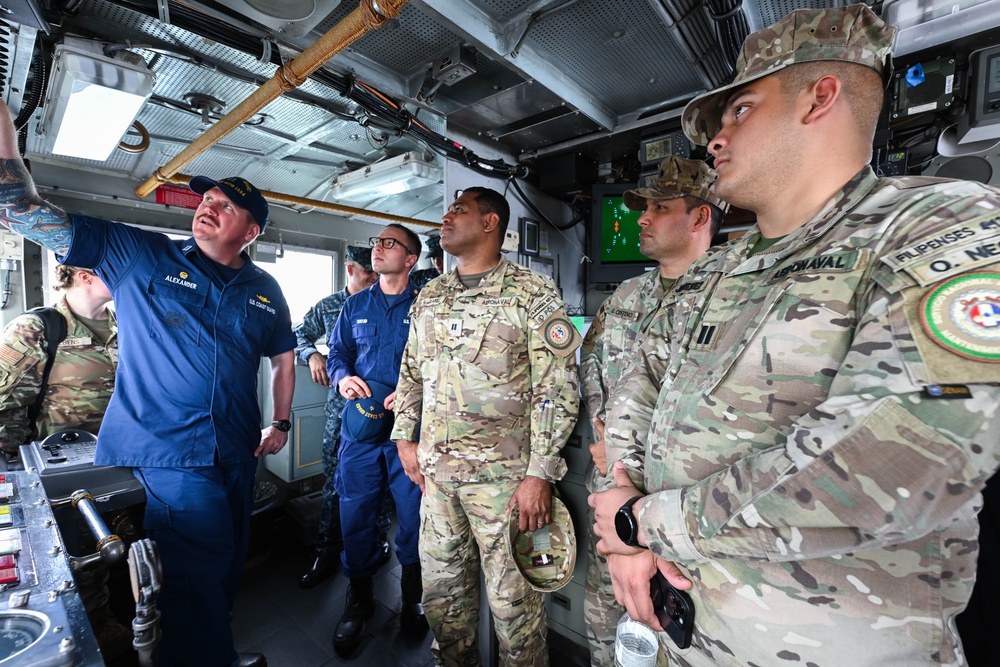 SENAN tours USCG Cutters in Panama