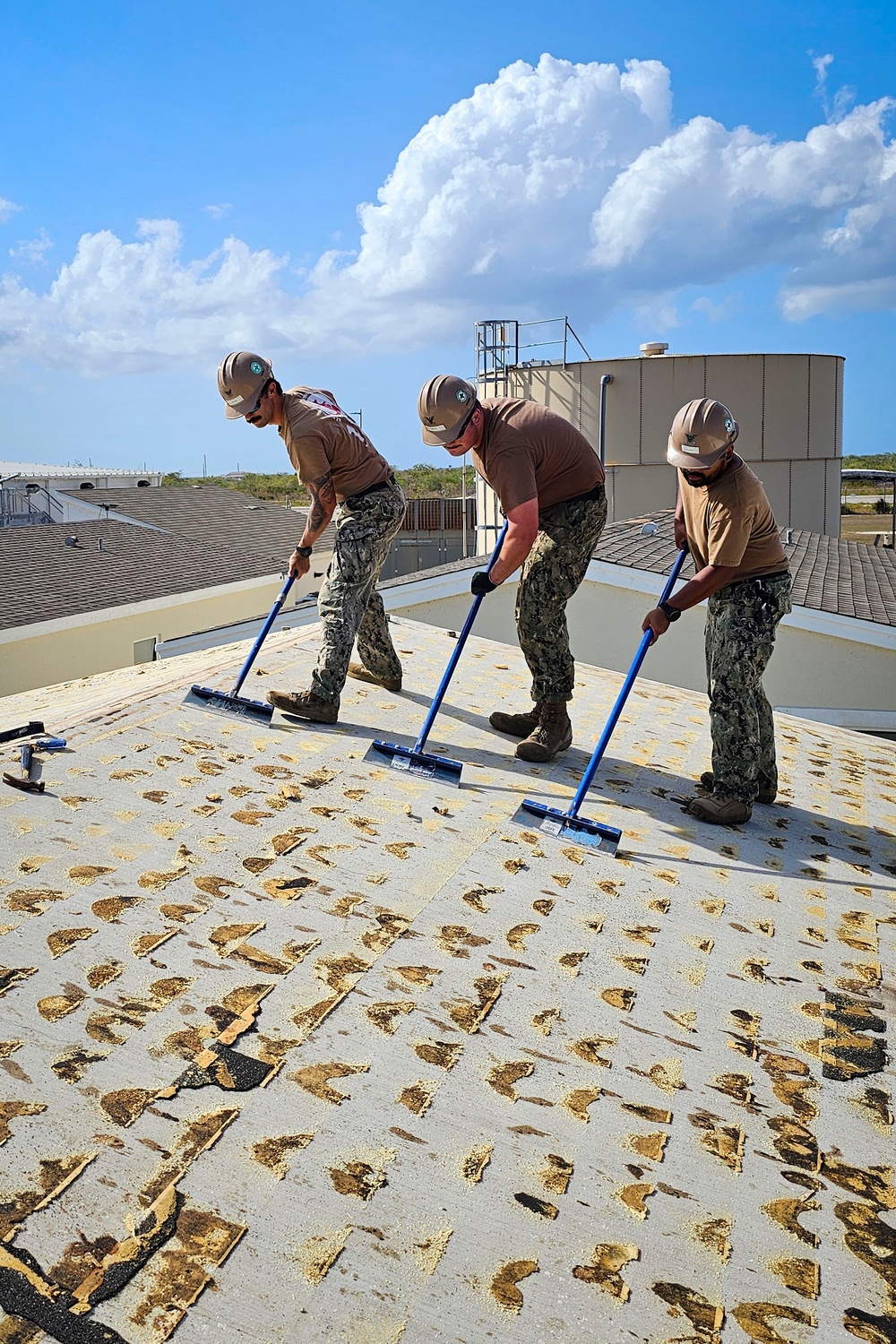 NMCB 133 Facility Maintenance in the Bahamas