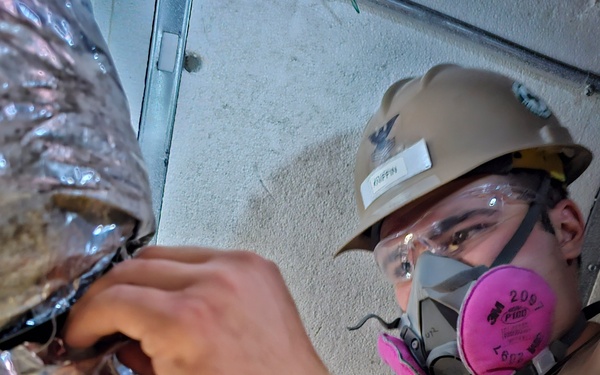 NMCB 133 Facility Maintenance in the Bahamas