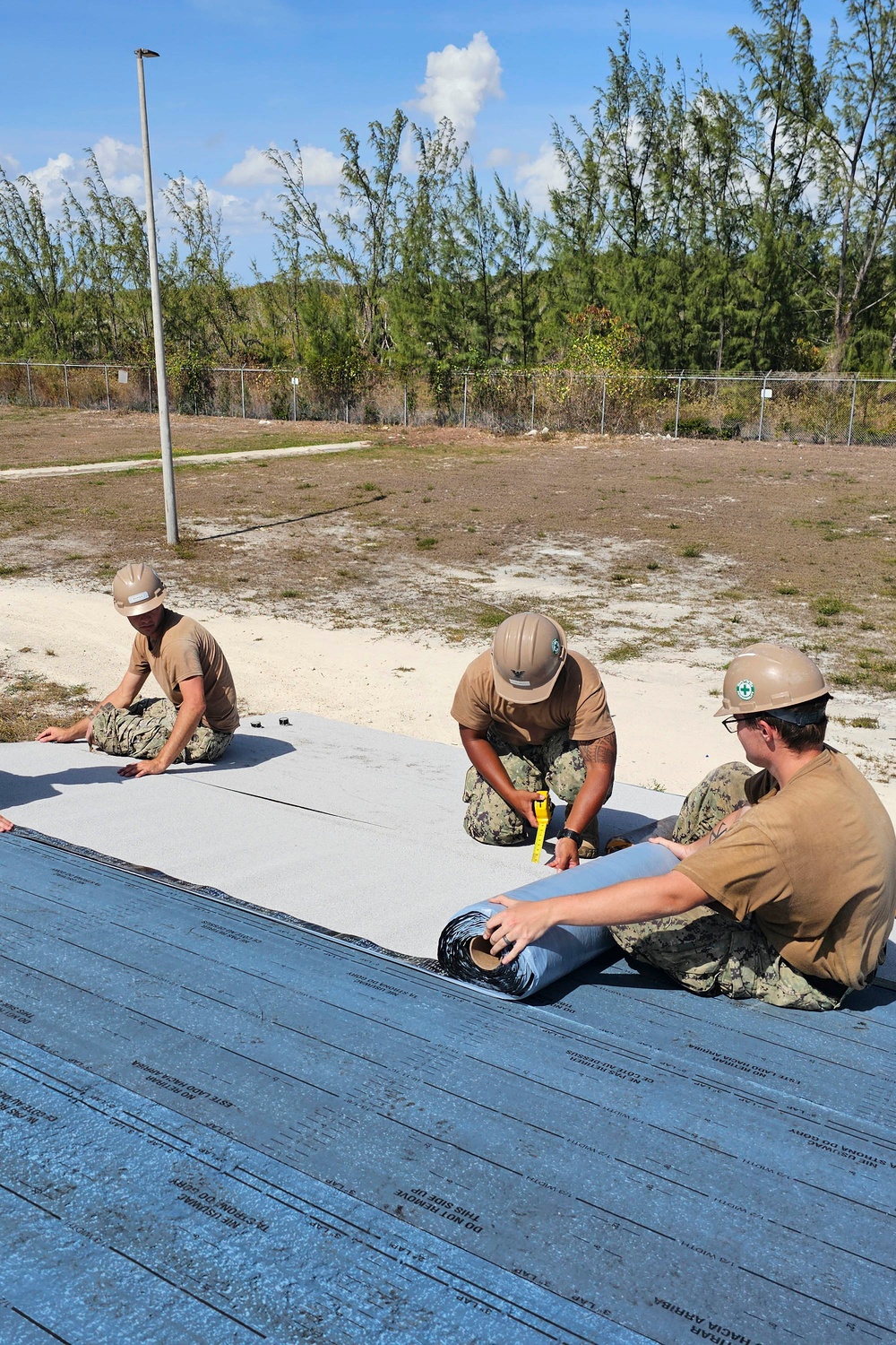NMCB 133 Facility Maintenance in the Bahamas
