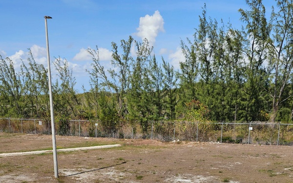 NMCB 133 Facility Maintenance in the Bahamas
