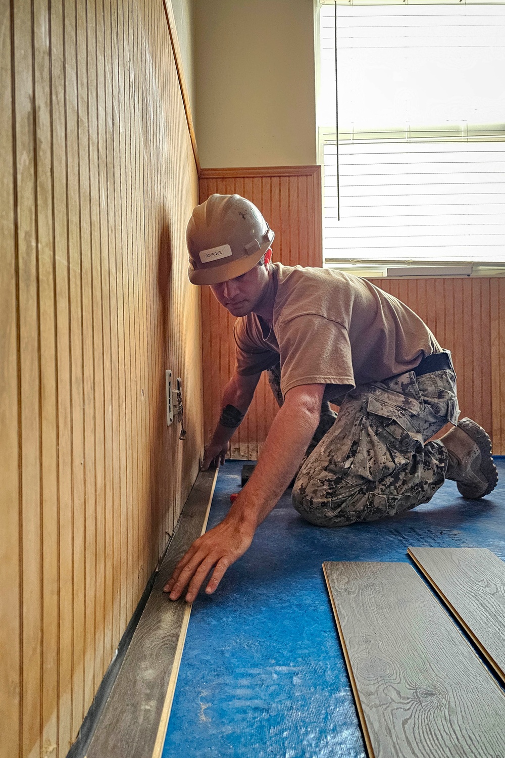 NMCB 133 Facility Maintenance in the Bahamas