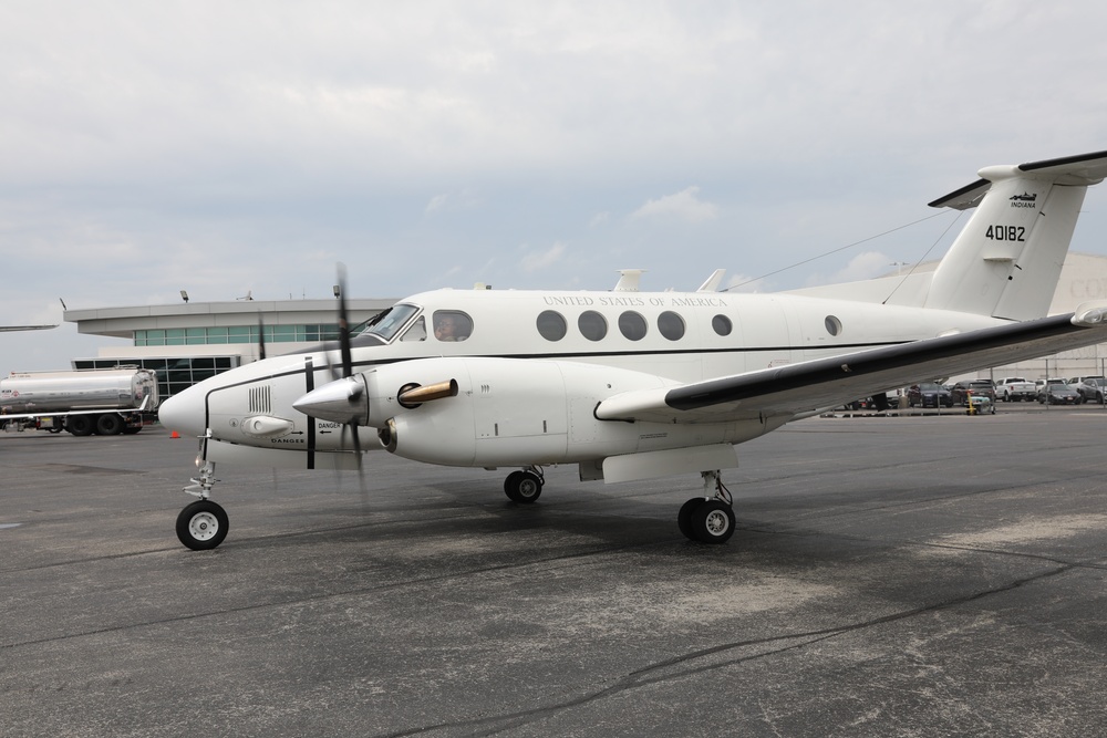 CW4 Oldfather completes farewell flight