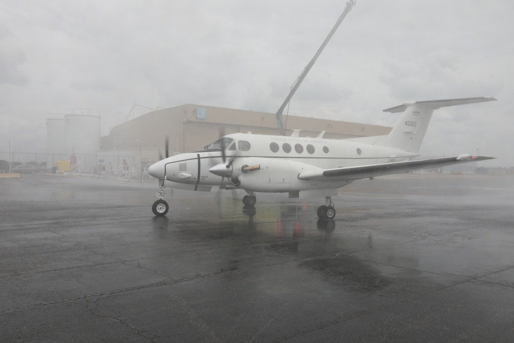 CW4 Oldfather completes farewell flight