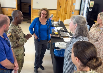 Beattyville flood reunites USACE engineer and Kentucky teacher