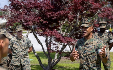 MACS-2 receives the II MEF Lt. Gen. “Chesty” Puller Award