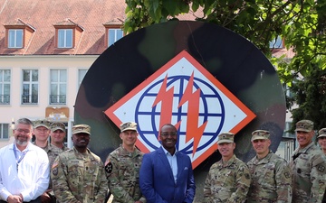 LTG Crawford hosts LPD at 2d TSB