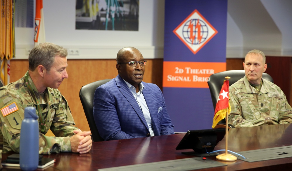 LTG Crawford hosts LPD at 2d TSB