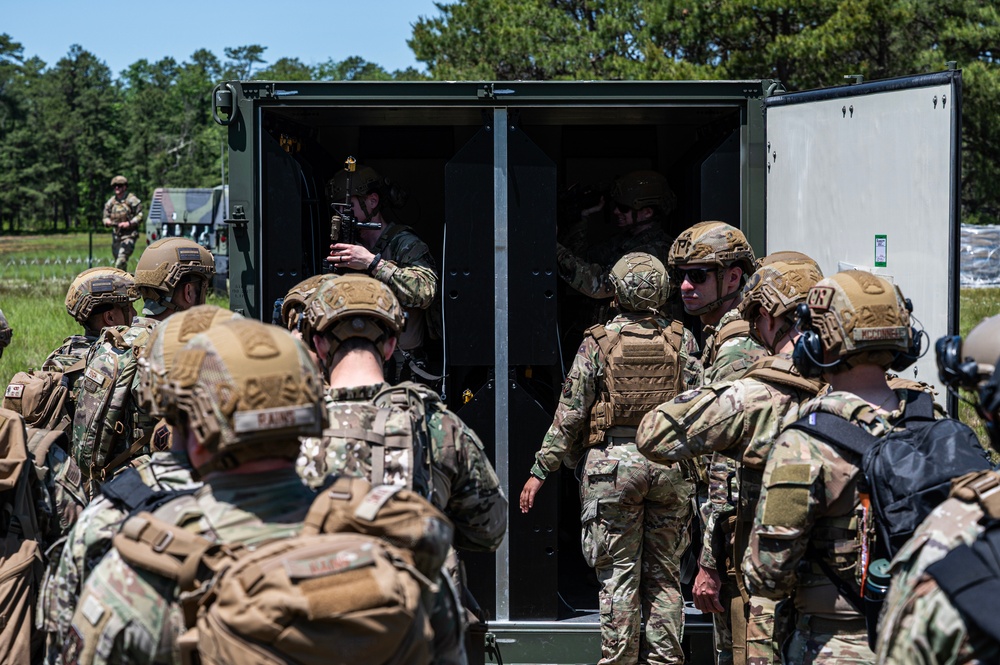 321 CRS Executes Exercise Mighty Griffin