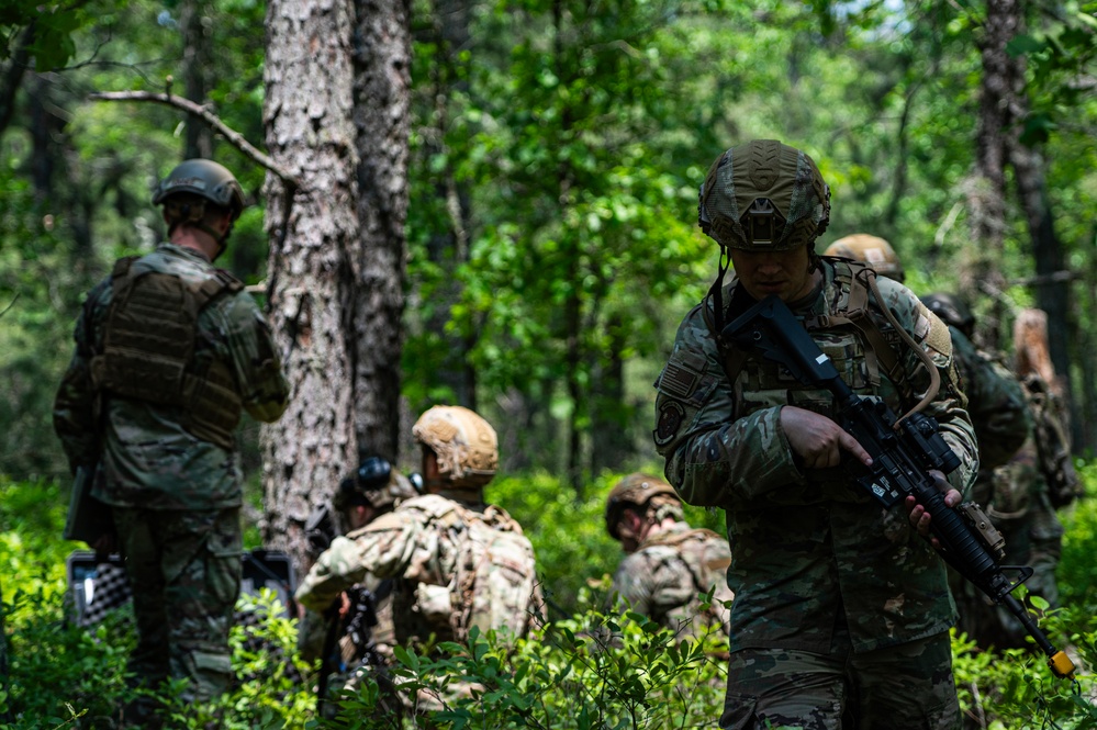 321 CRS Executes Exercise Mighty Griffin