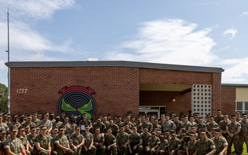 MACS-2 receives the II MEF Lt. Gen. “Chesty” Puller Award