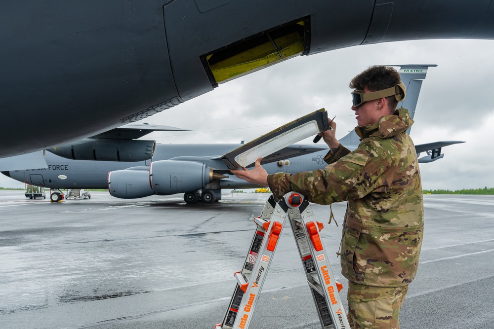 Atlantic Trident 25: 100th AMXS keeps our tankers in the fight