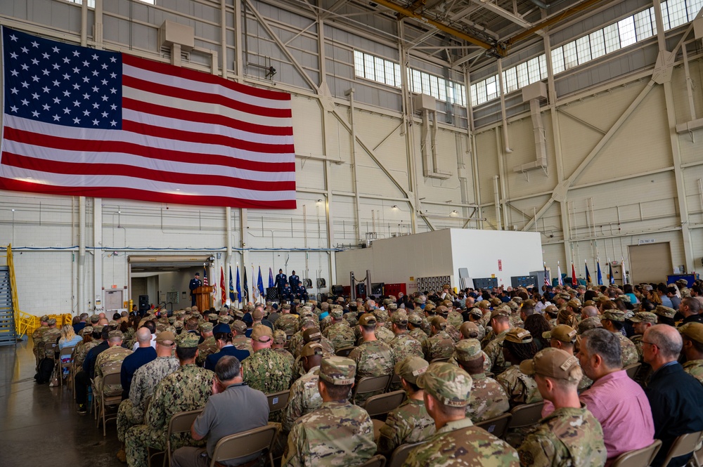 JB MDL welcomes new commander
