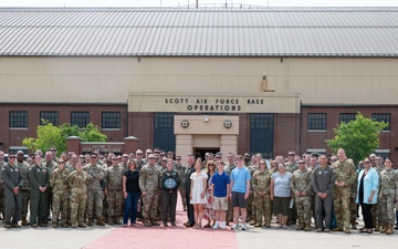 375th AMW commander conducts fini flight&amp;#xA;
