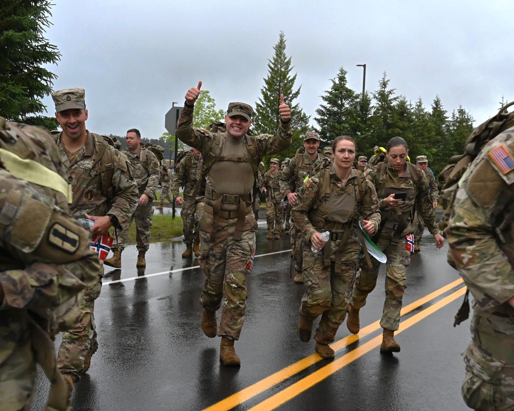 NH Air Guard Dominates Norwegian Foot March