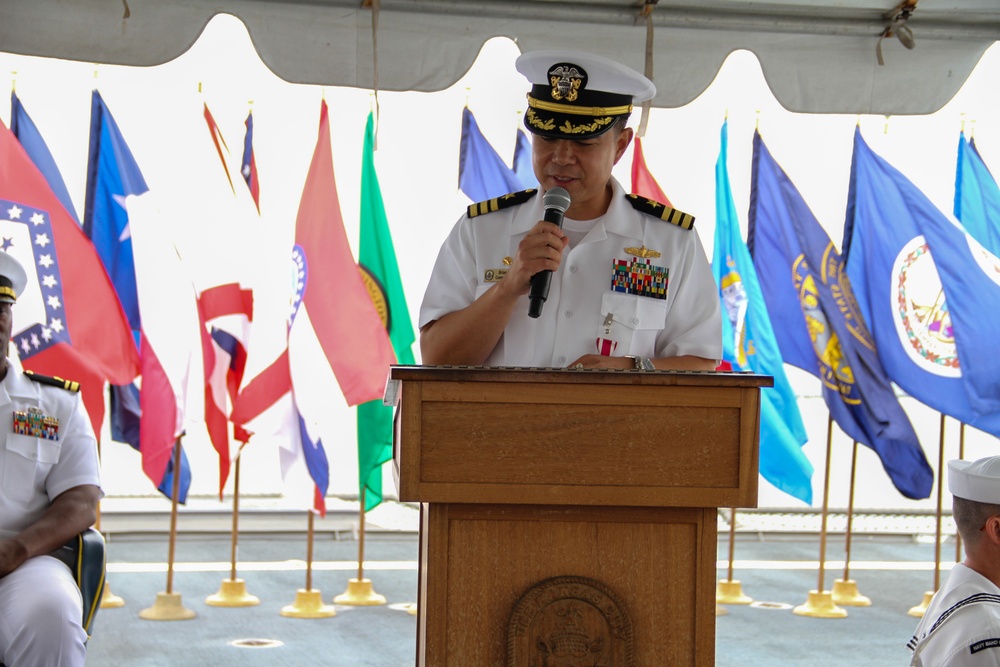 USS Kansas City (LCS 22) Conducts Change of Command