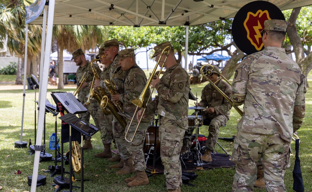 y Communty Day: 25th ID band livens up festivities