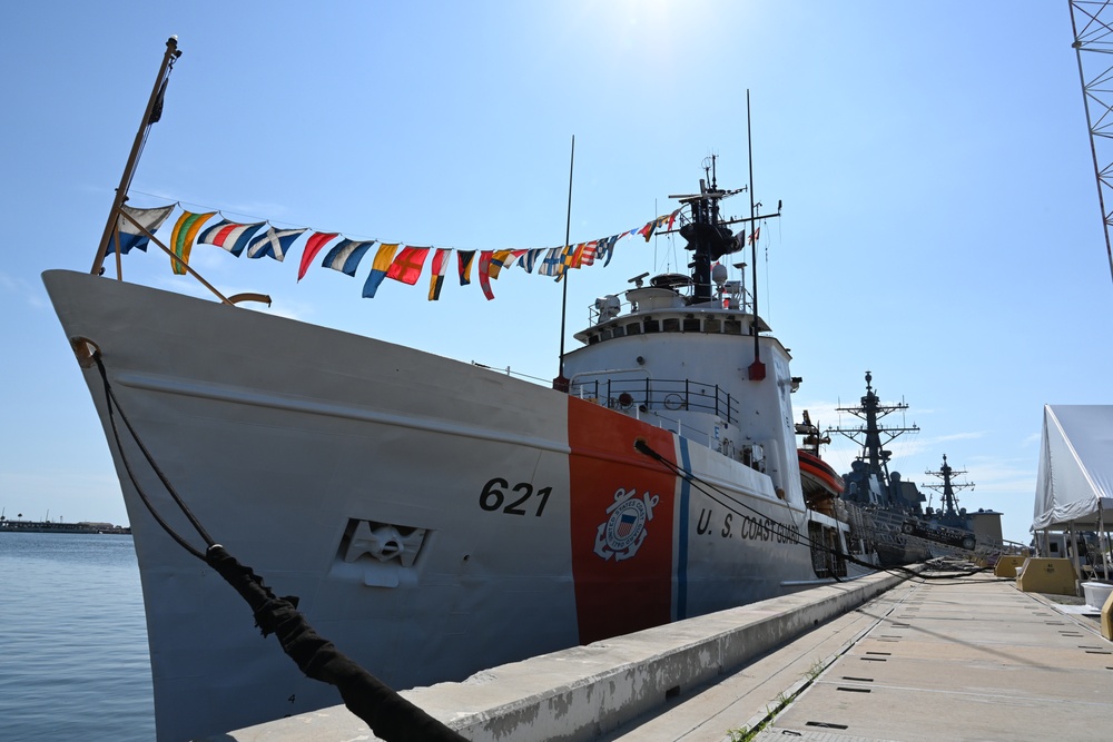 Coast Guard Cutter Valiant holds heritage recognition ceremony after more than 57 years of service