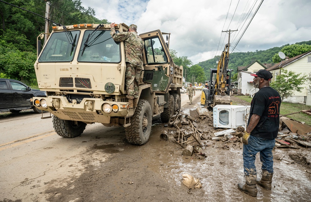 W.Va. Adjutant General visits Ohio County flood response