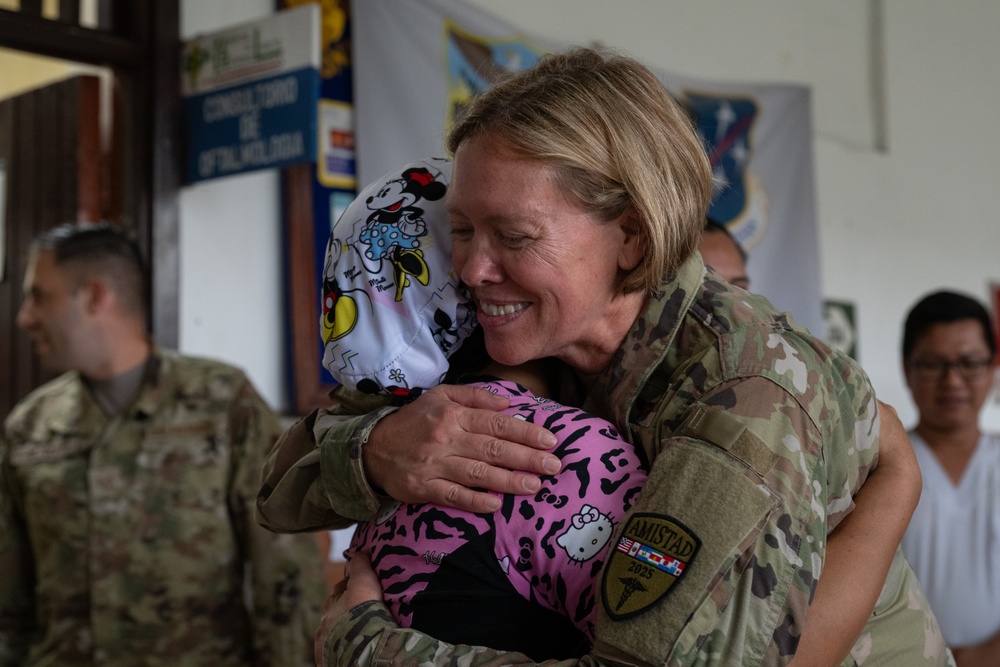 On the Ground in Iquitos: Leaders Connect with AMISTAD Teams