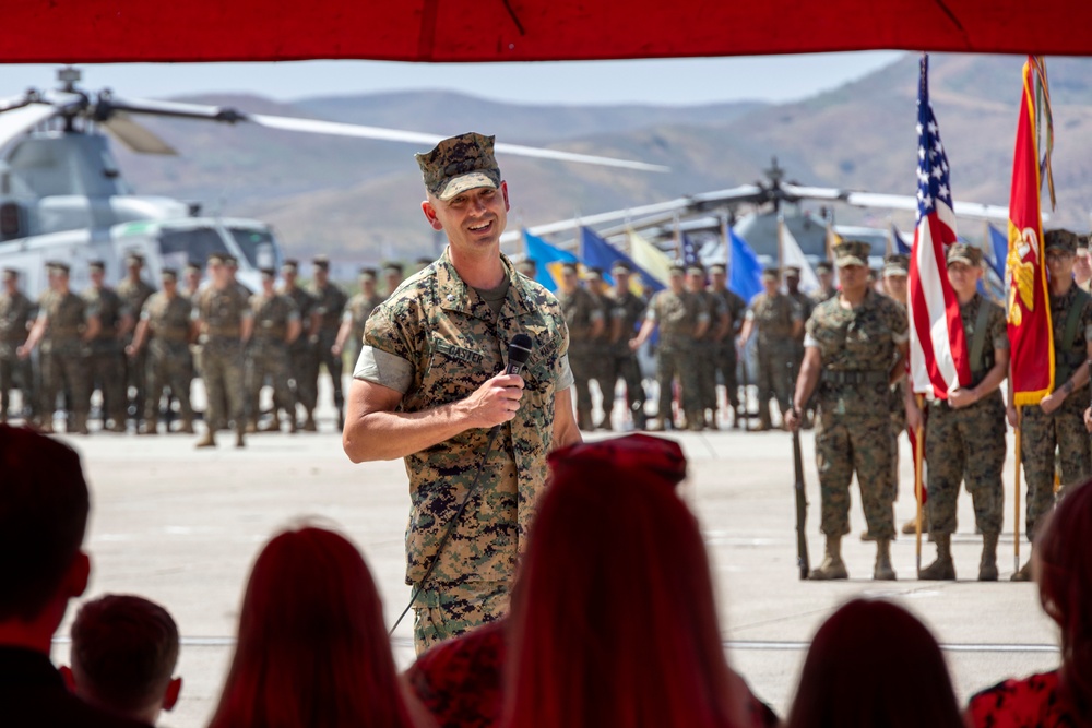 HMLAT-303 Change of Command