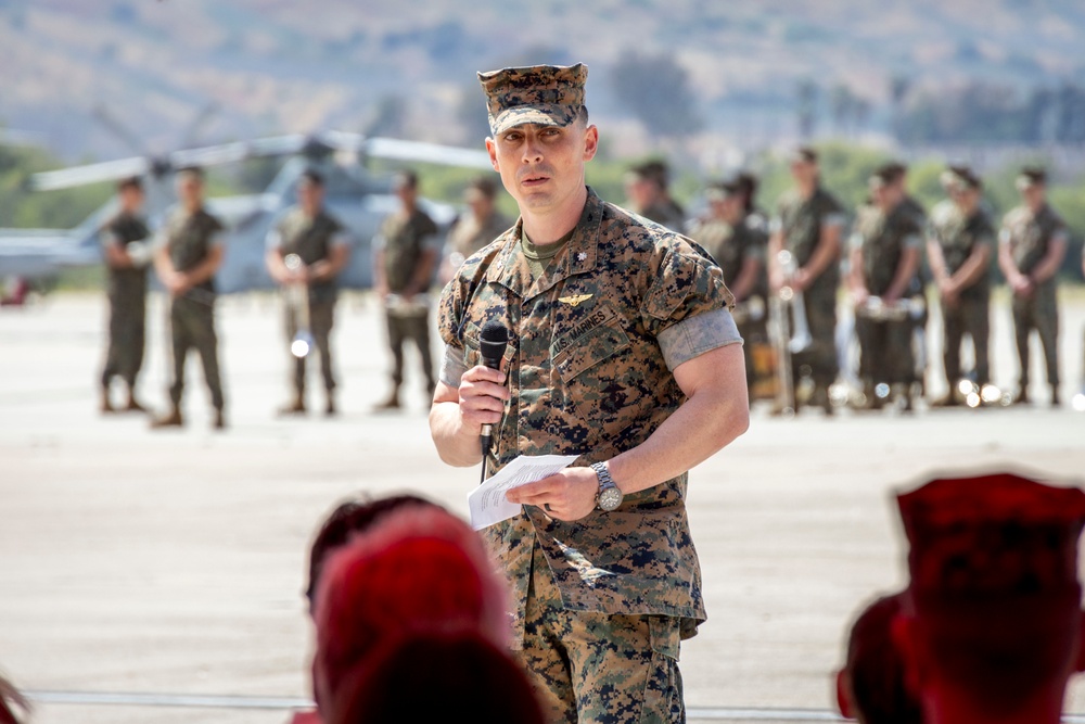 HMLAT-303 Change of Command