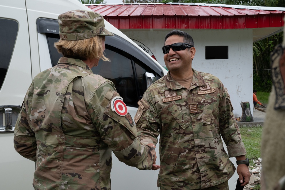 On the Ground in Iquitos: Leaders Connect with AMISTAD Teams