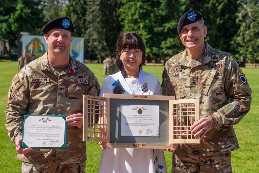 201st Expeditionary Military Intelligence Brigade Change of Command