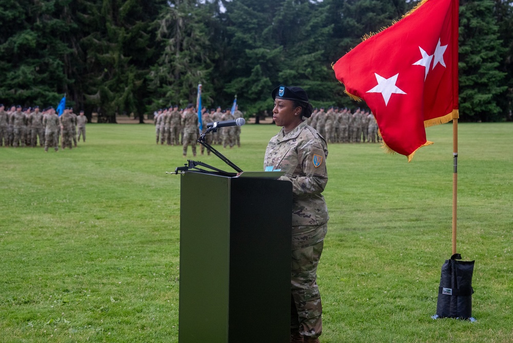 201st Expeditionary Military Intelligence Brigade Change of Command