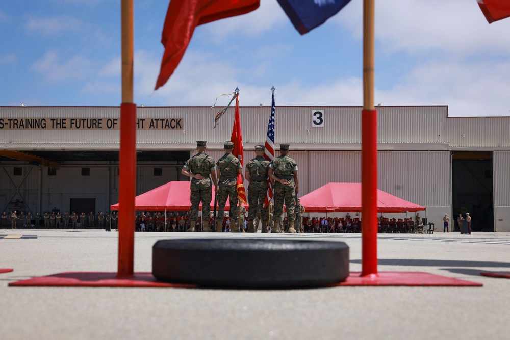 HMLAT-303 Change of Command