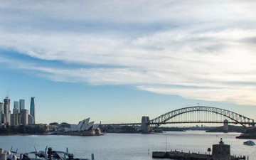 USS America (LHA 6) Departs Sydney